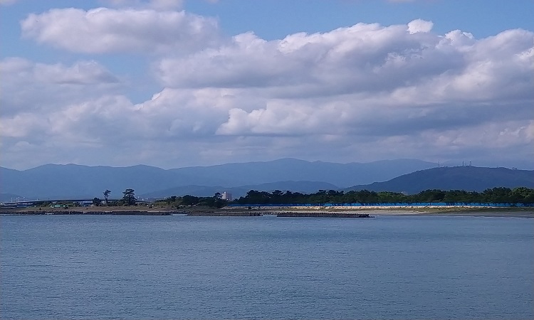 月見ヶ丘海浜公園からの景色